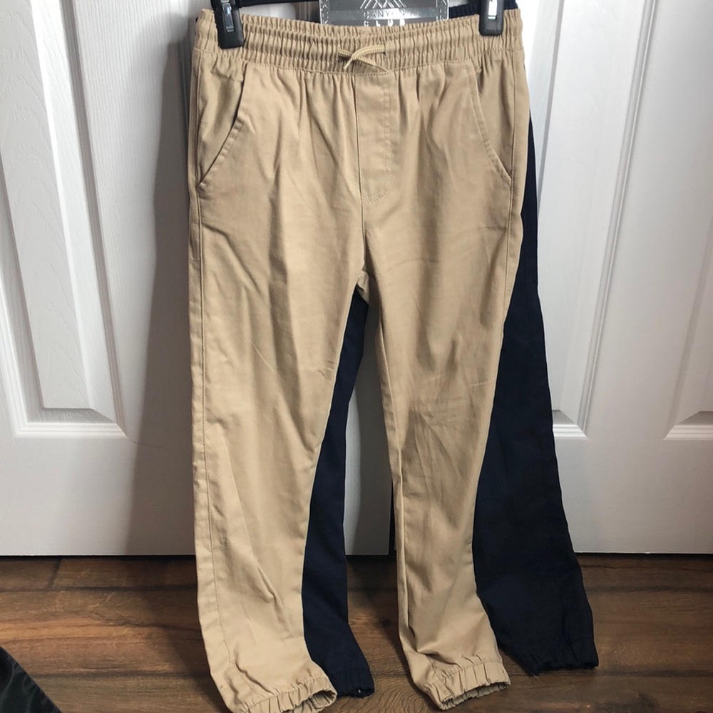 Canyon Club Boy’s Large Tan and Navy Blue Elastic Chinos (2-pack)